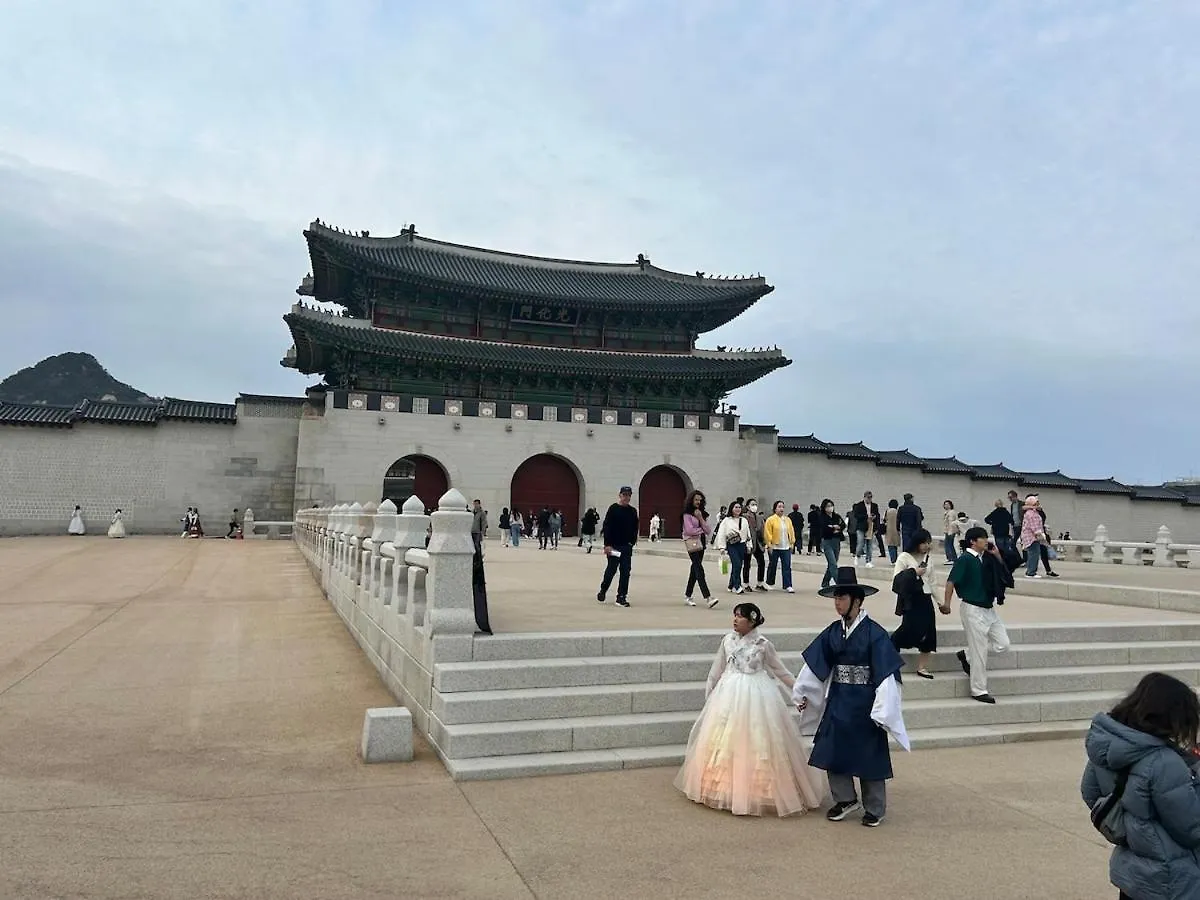 Gyeongbokgung House Villa Seoul 0*,  South Korea